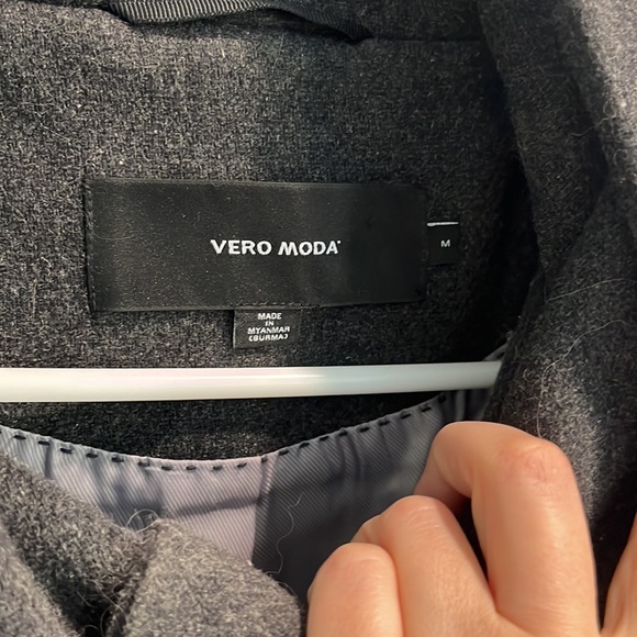 VERO MODA Dress Coat - Picture 6 of 14